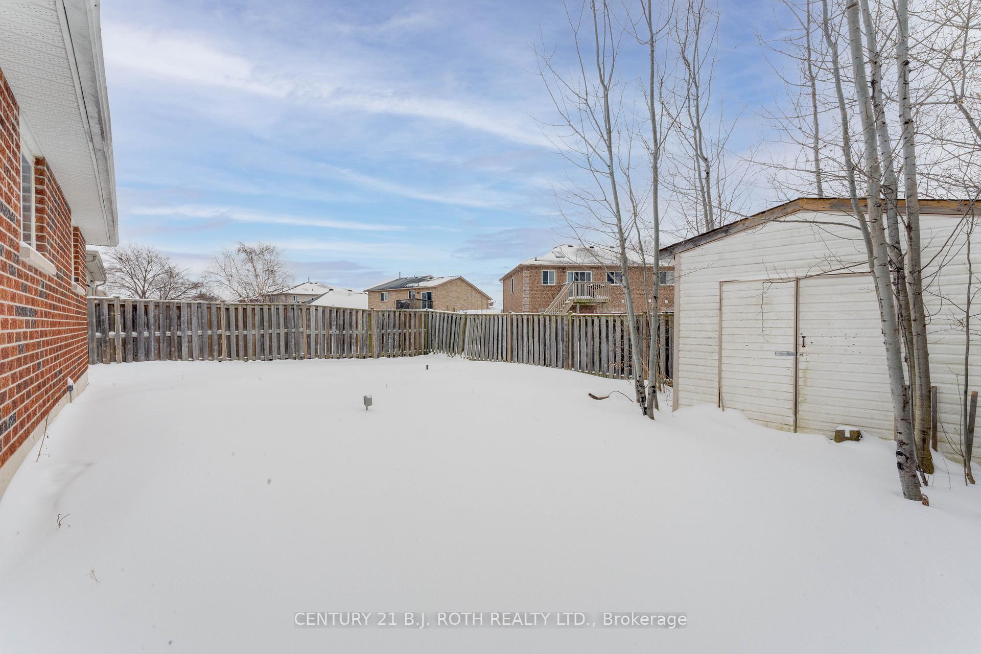 361 Georgian Drive UPPER