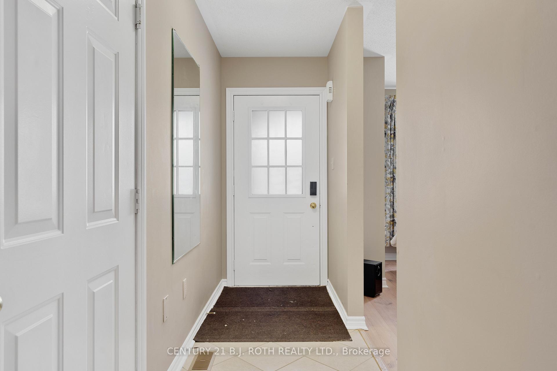 361 Georgian Drive UPPER