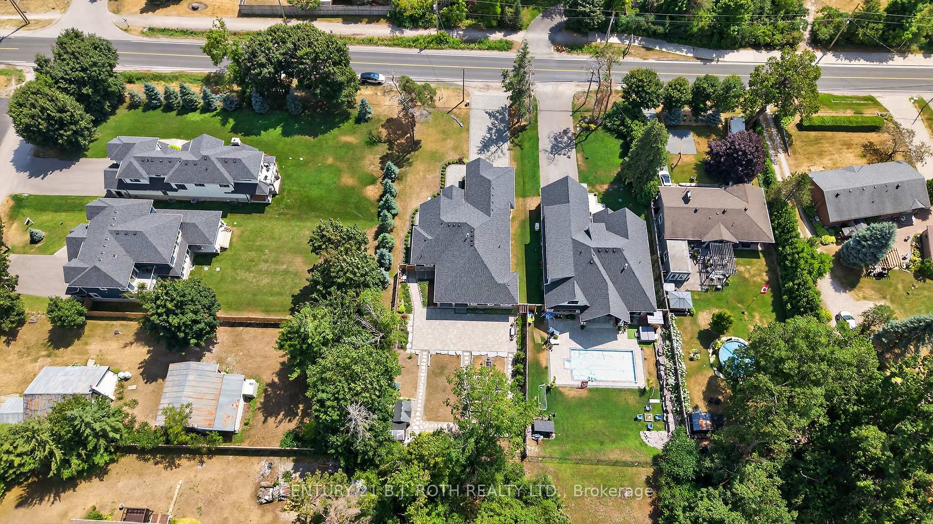 300 Shanty Bay Road