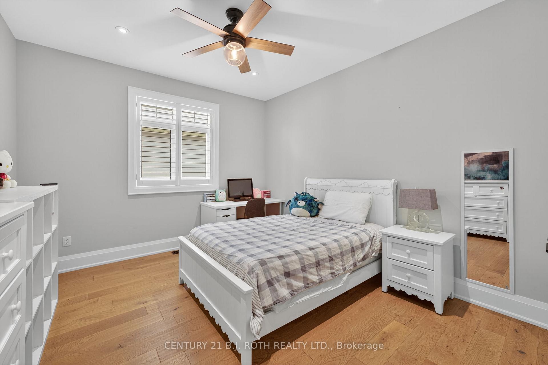 300 Shanty Bay Road