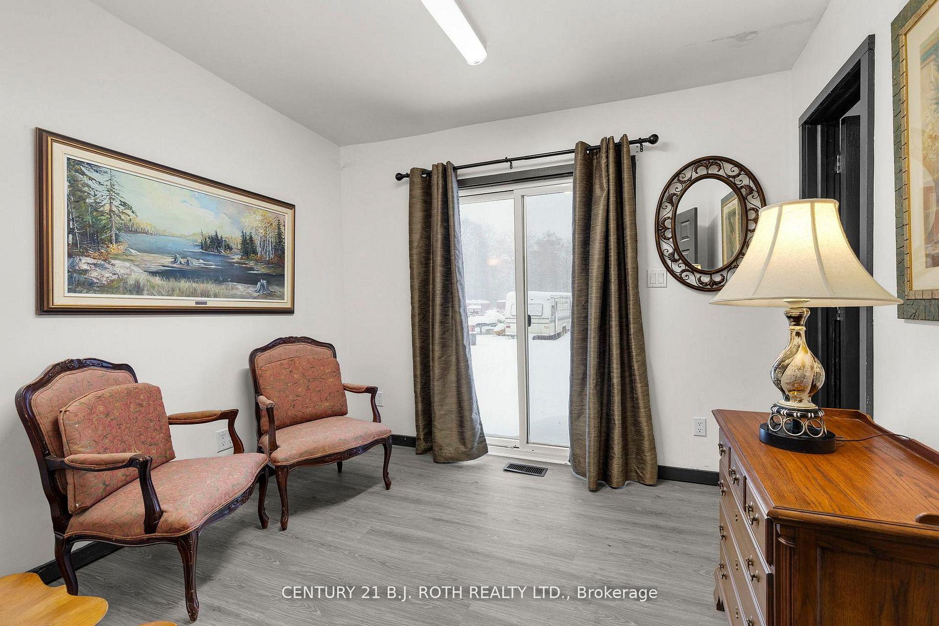 1285 Bayfield Street N Unit 1
