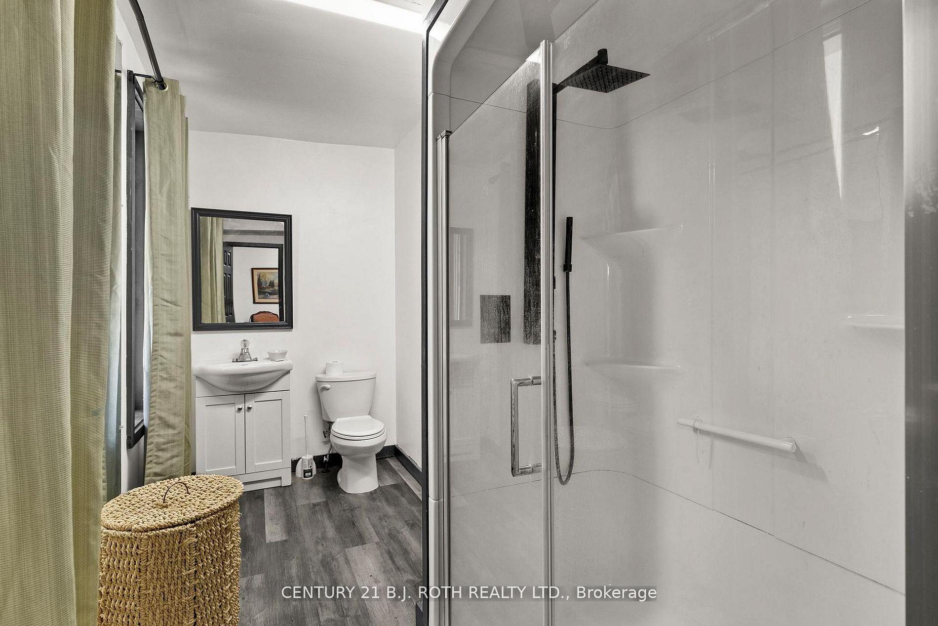 1285 Bayfield Street N Unit 1