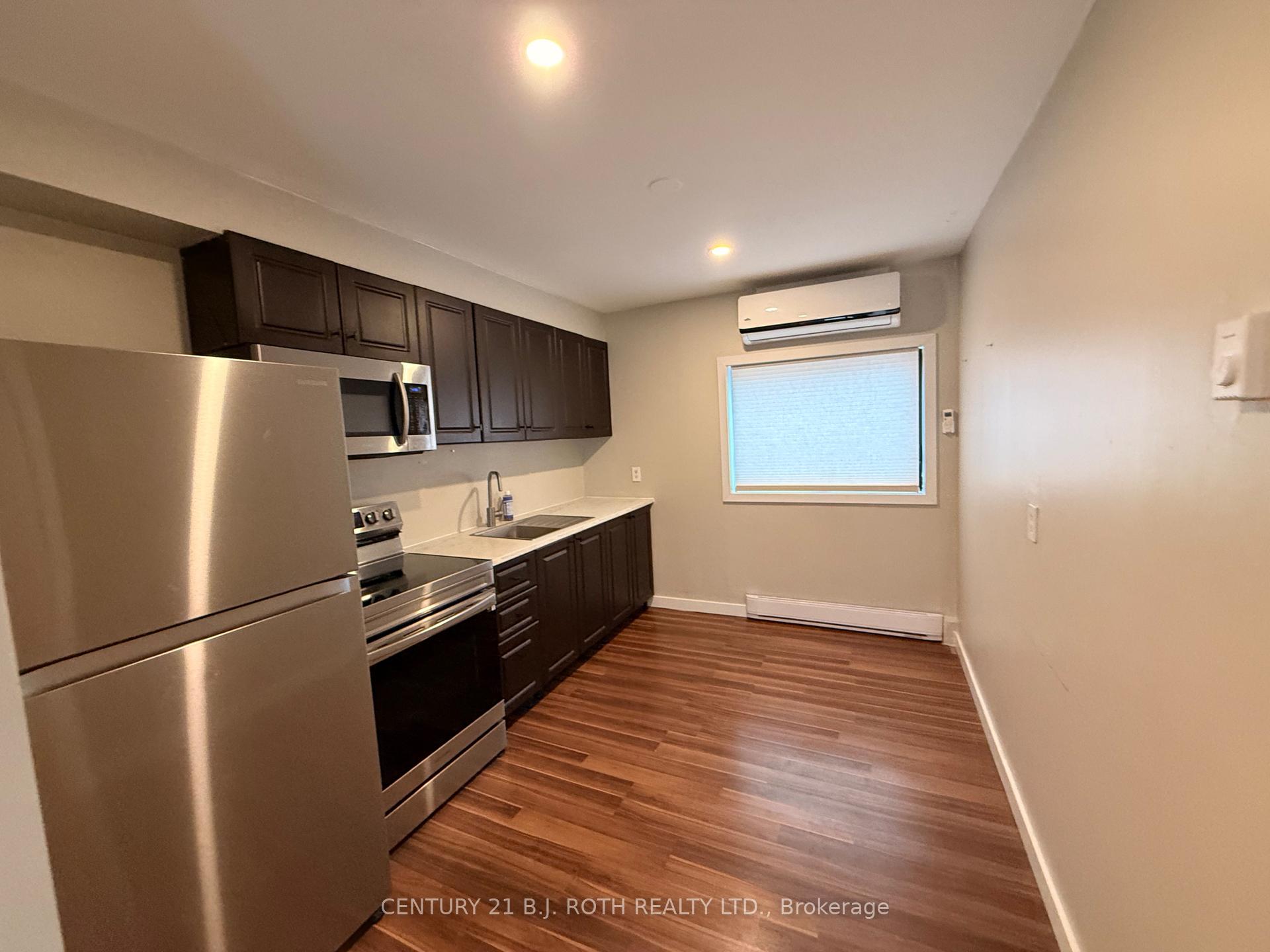 109 Toronto Street Back unit