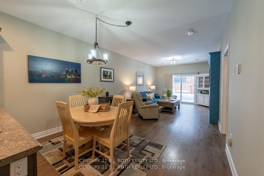 251 Lucy Lane