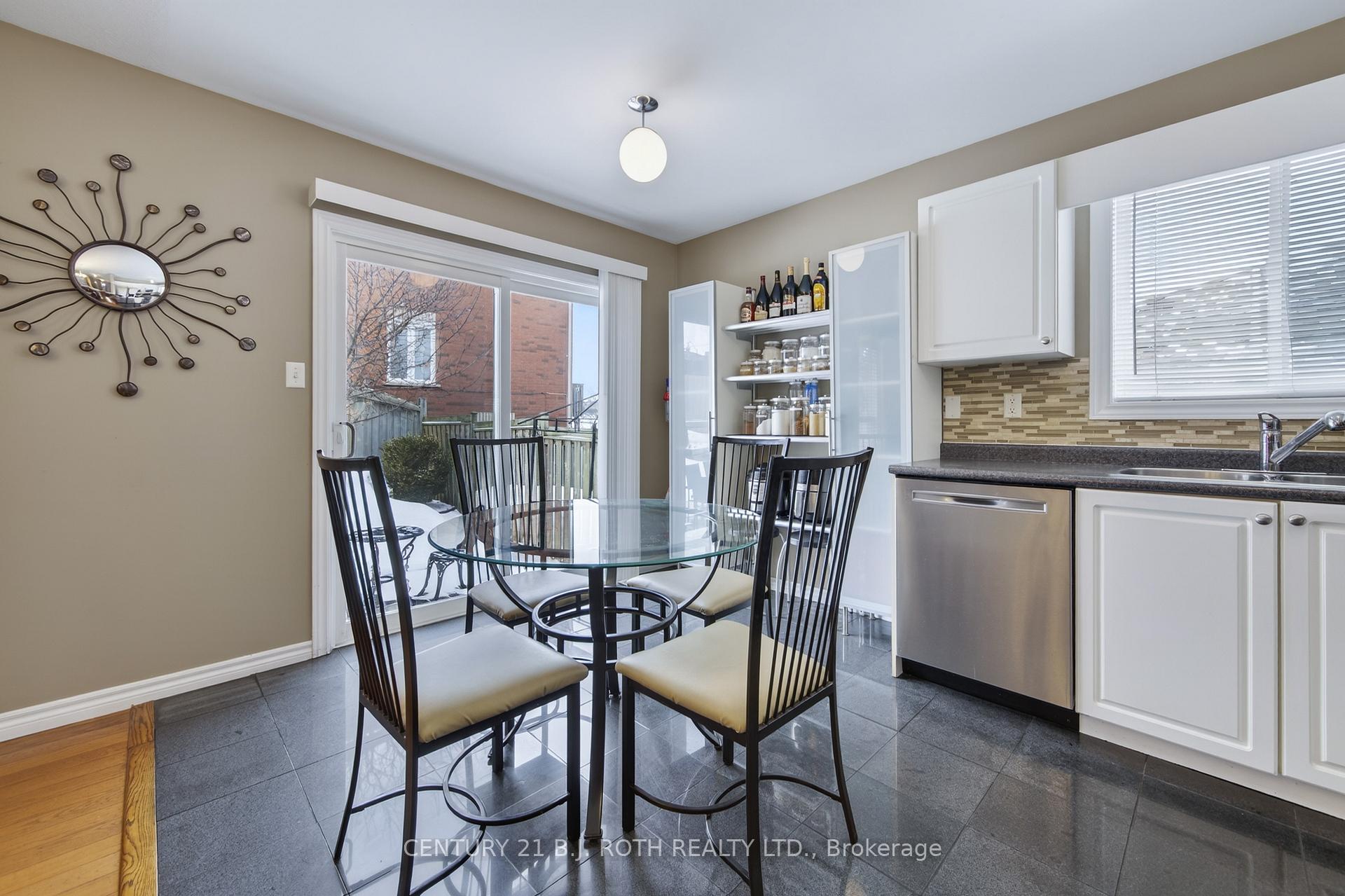 115 Lion's Gate Boulevard