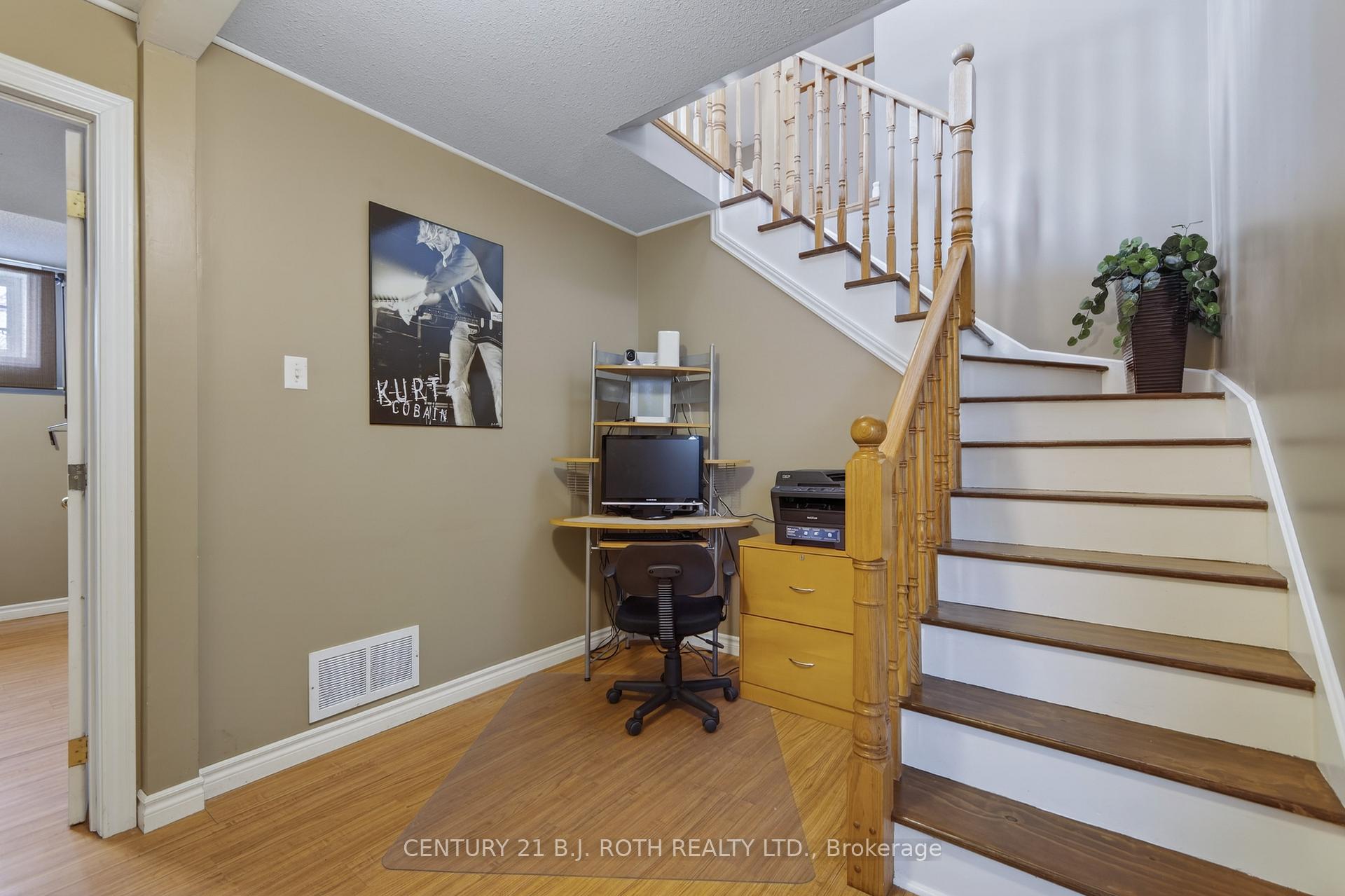 115 Lion's Gate Boulevard