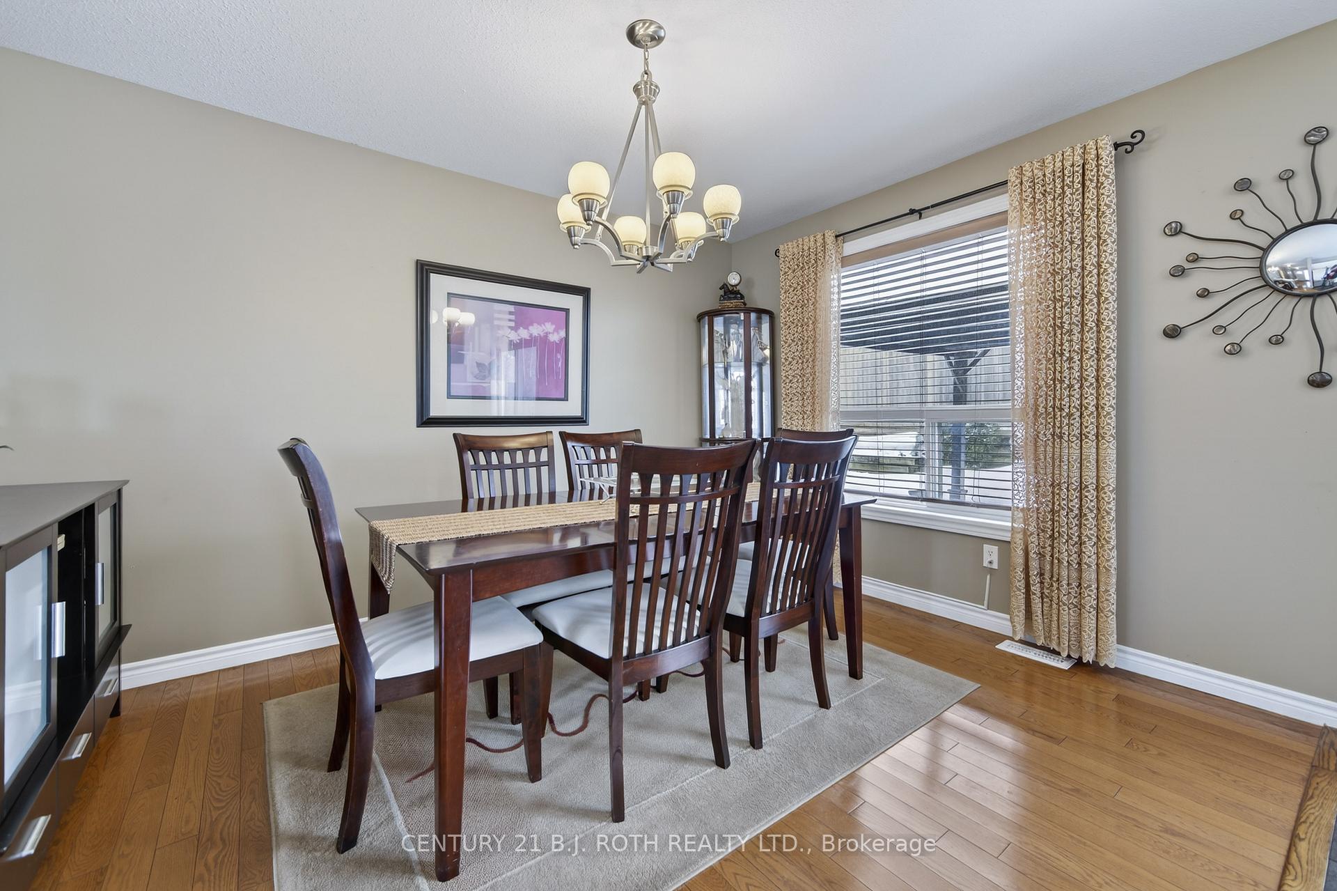 115 Lion's Gate Boulevard