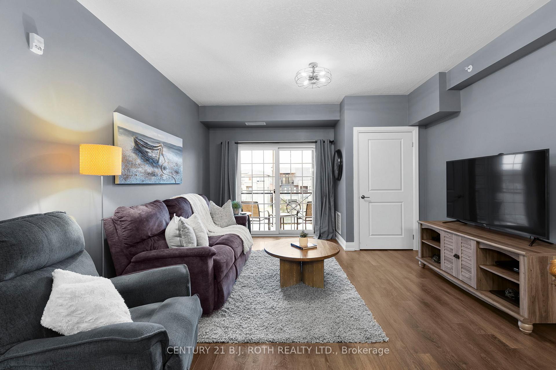 5 Greenwich Street 207