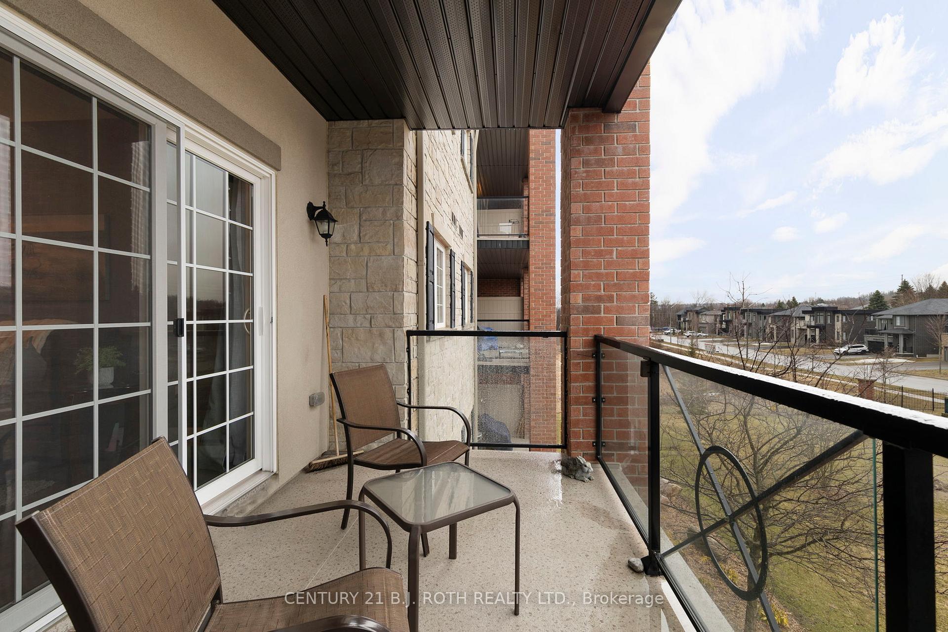5 Greenwich Street 207