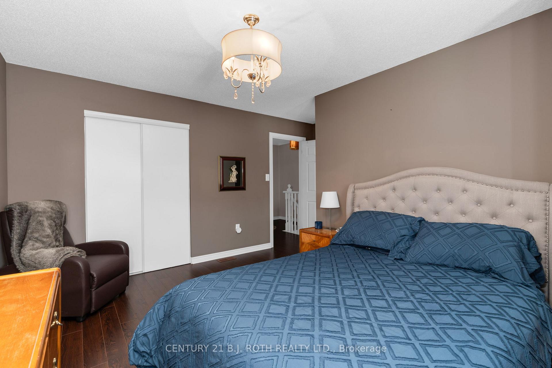 221 Harvie Road