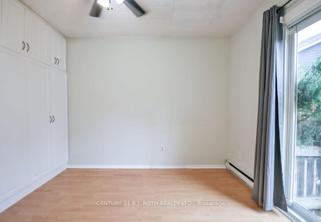 1102 Horseshoe Valley Road 219