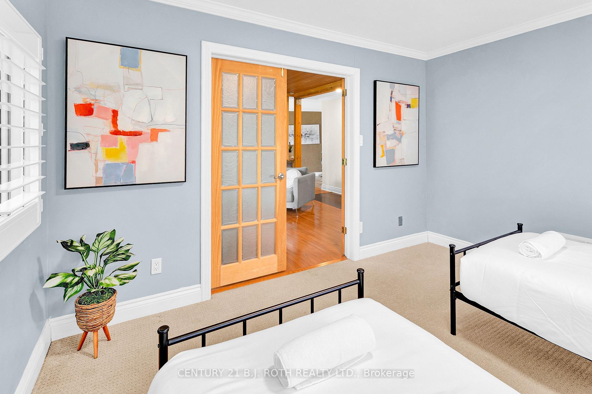 58 White Oaks Road
