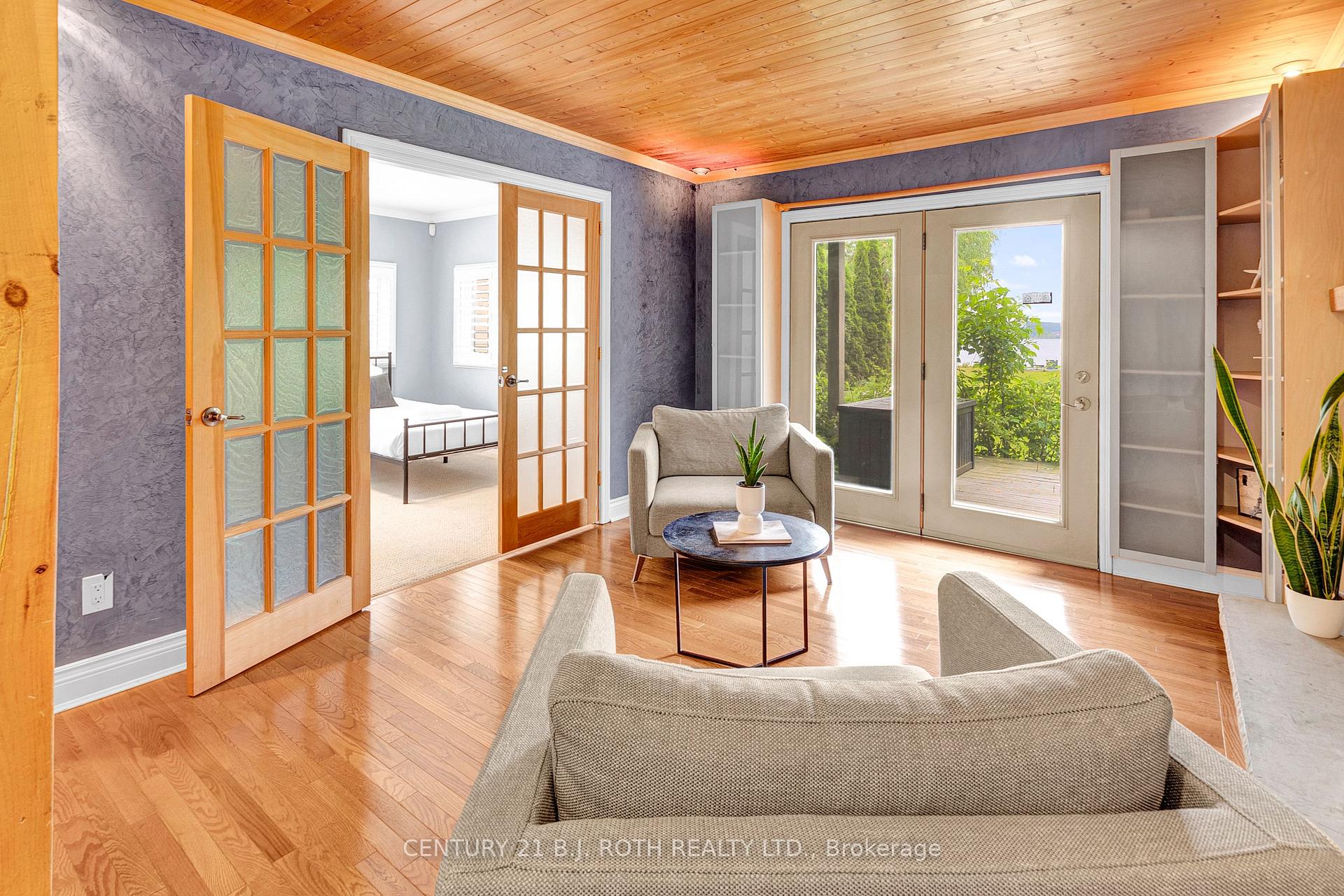 58 White Oaks Road