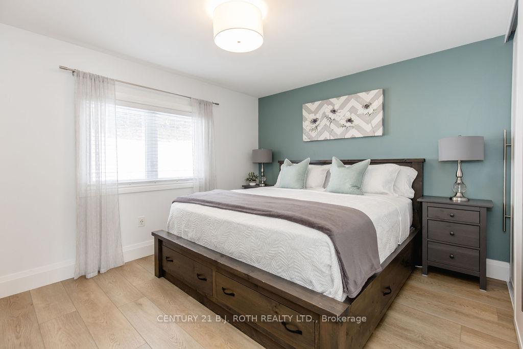 15 Sugarbush Road