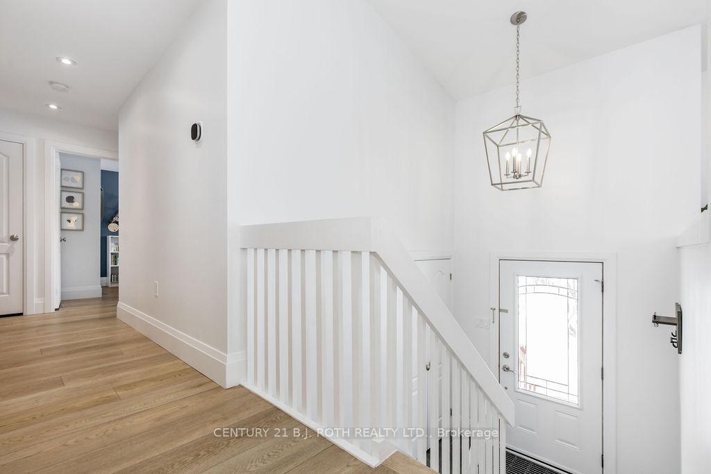 15 Sugarbush Road