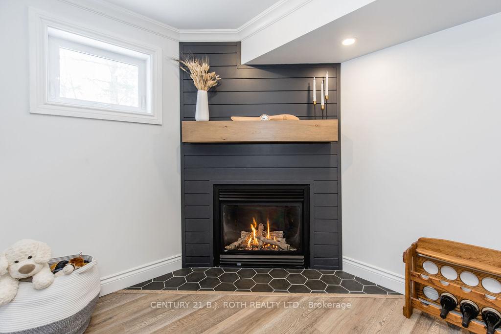 15 Sugarbush Road