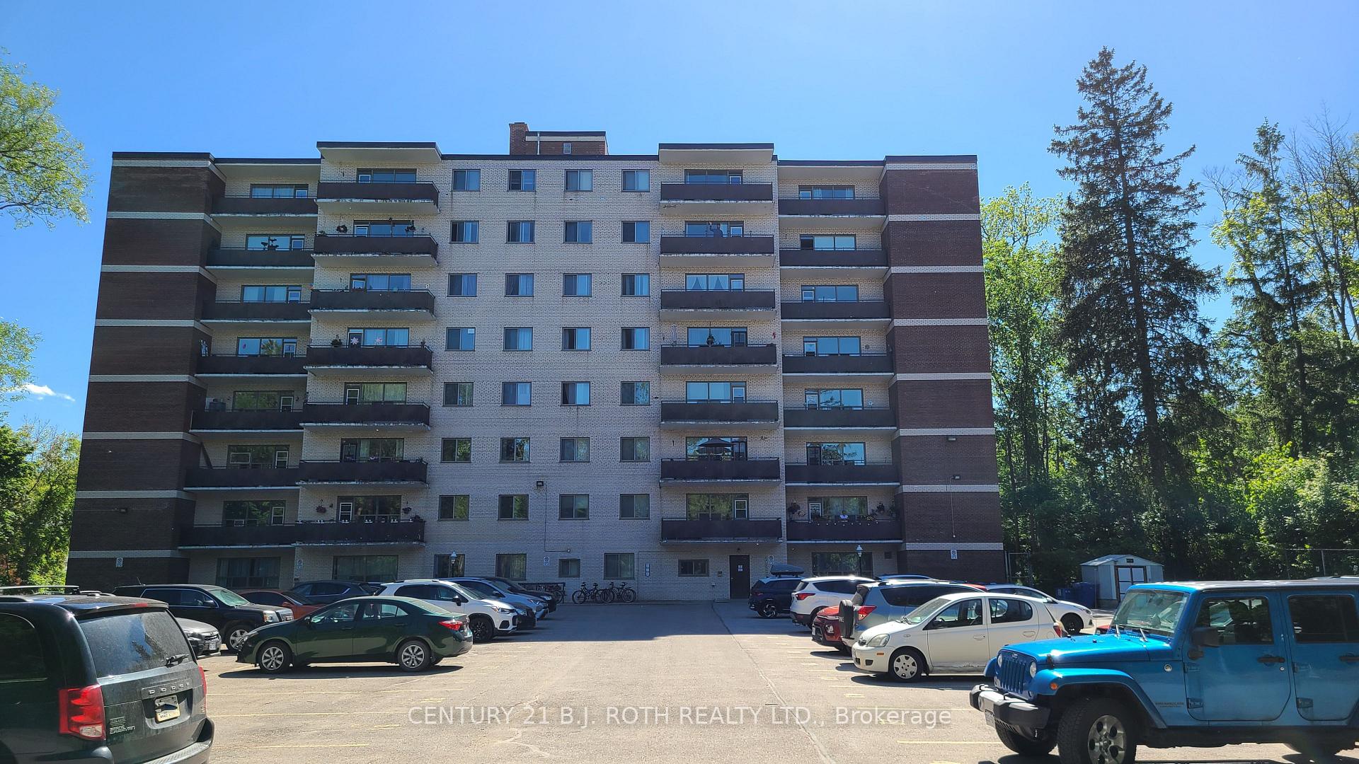 37 Peel Street 405