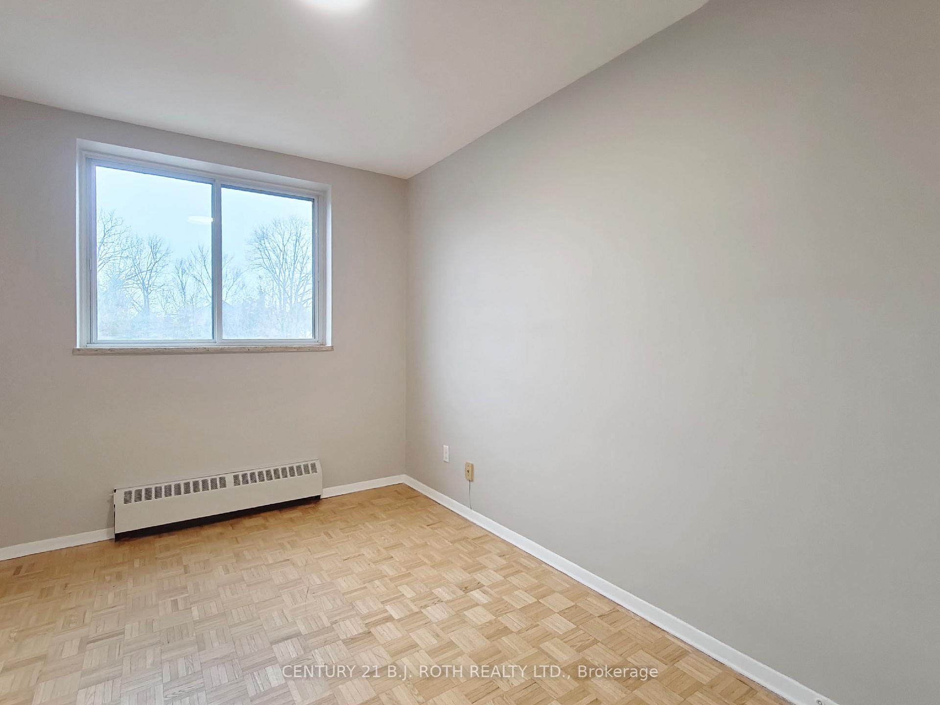 37 Peel Street 405