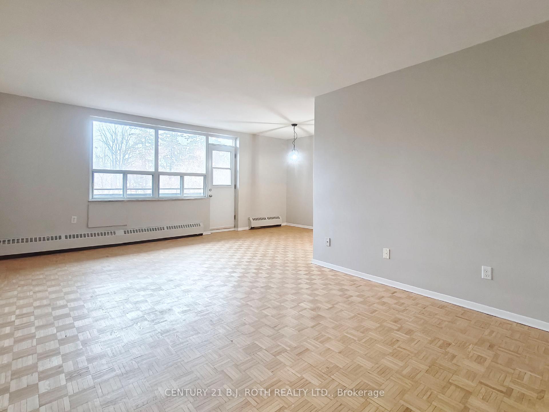 37 Peel Street 405