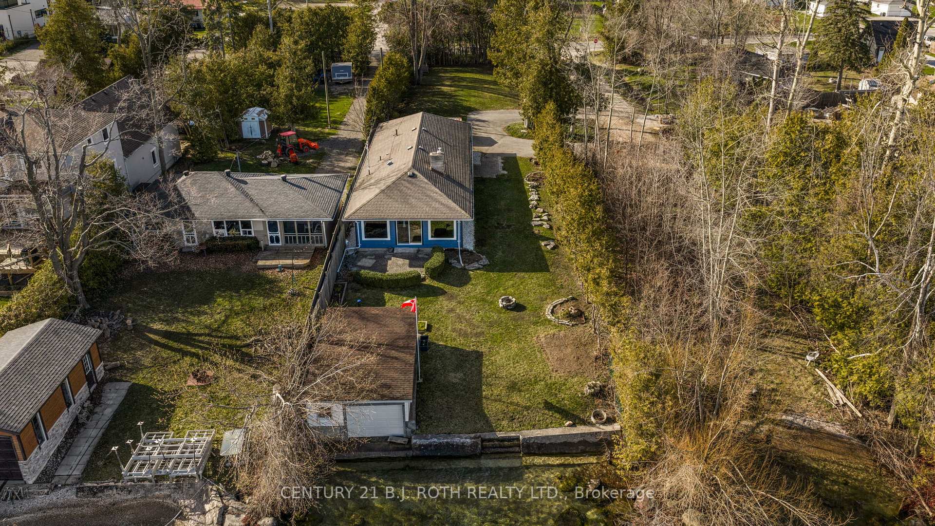 49 Lakeshore Road