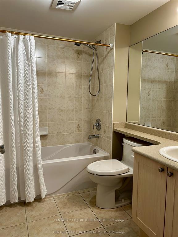 500 Mapleview Drive W 203