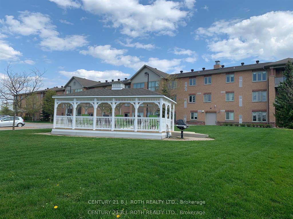 500 Mapleview Drive W 203