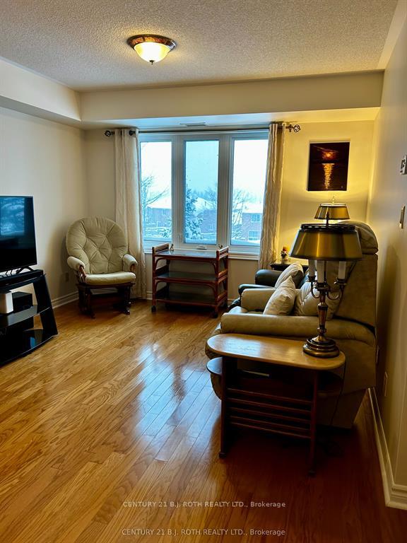 500 Mapleview Drive W 203