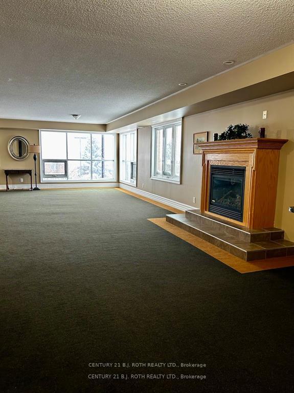 500 Mapleview Drive W 203