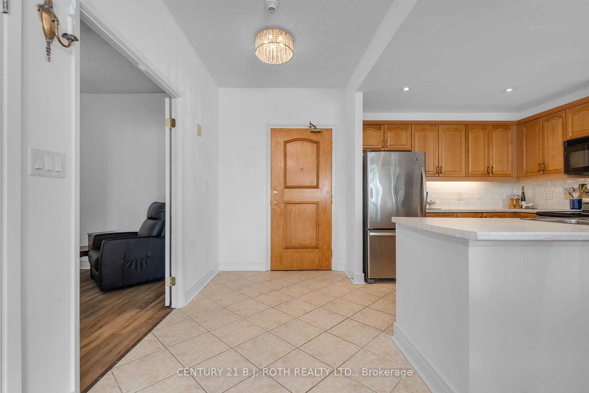 2 Toronto Street 1402