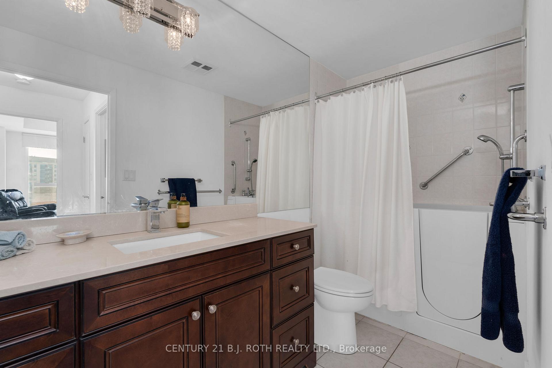 2 Toronto Street 1402
