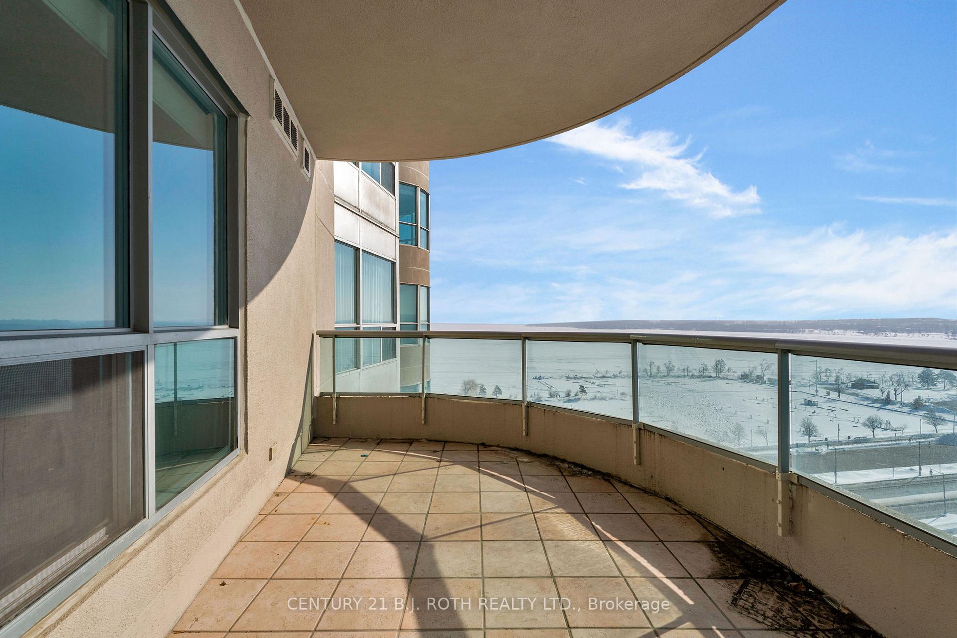 2 Toronto Street 1402