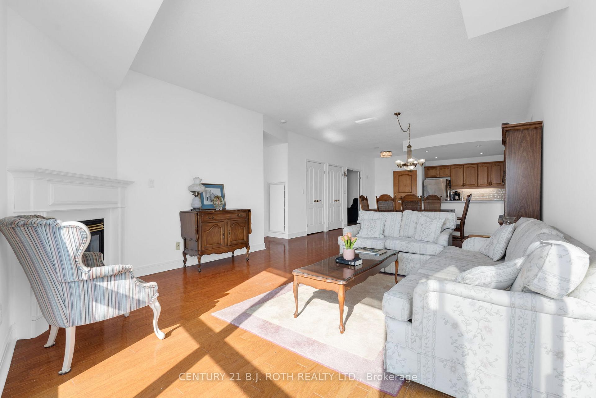 2 Toronto Street 1402