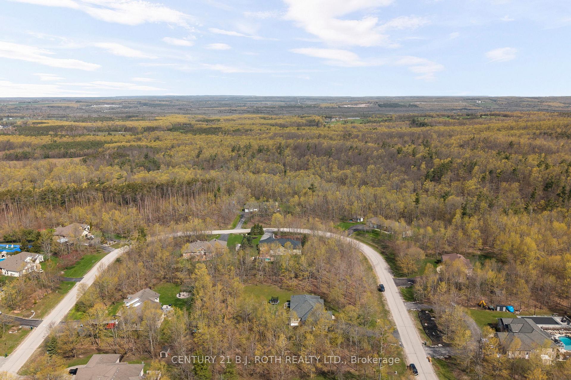 6 Hemlock Crescent