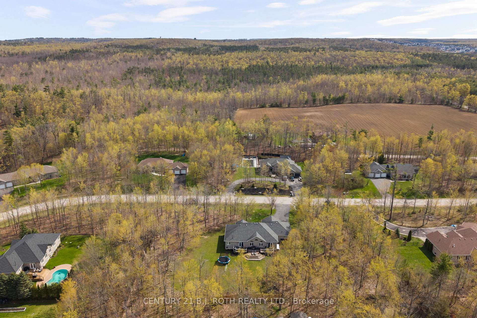 6 Hemlock Crescent