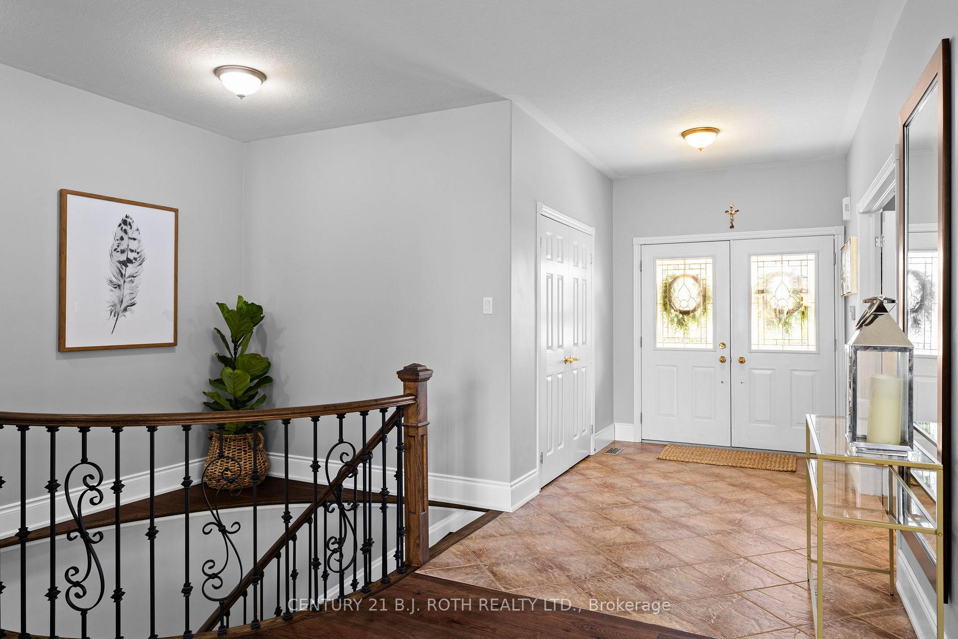 6 Hemlock Crescent