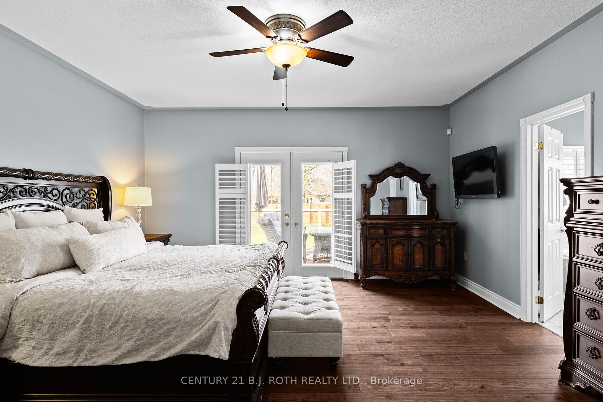 6 Hemlock Crescent