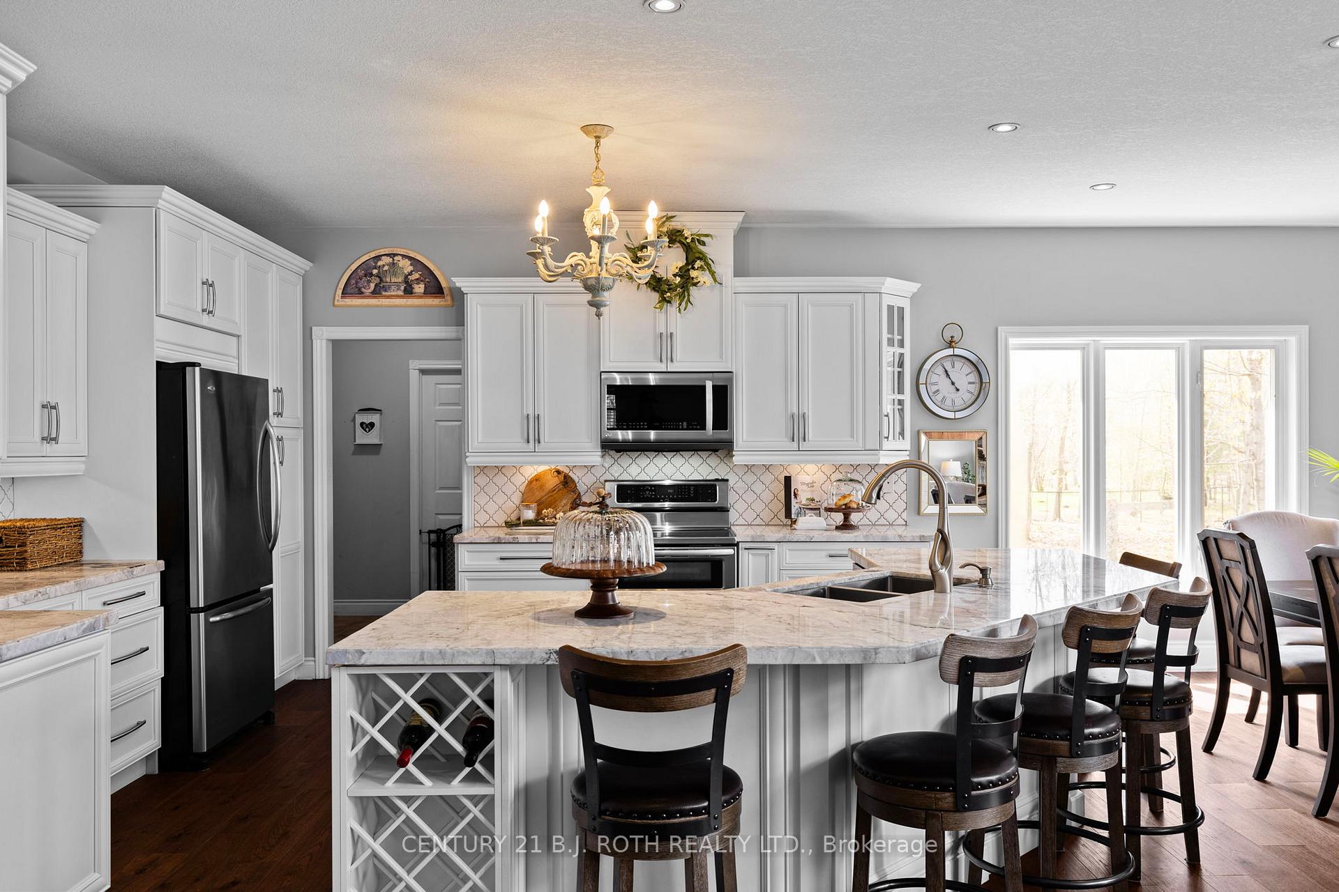 6 Hemlock Crescent