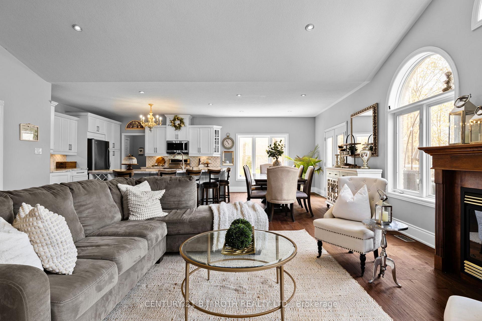 6 Hemlock Crescent