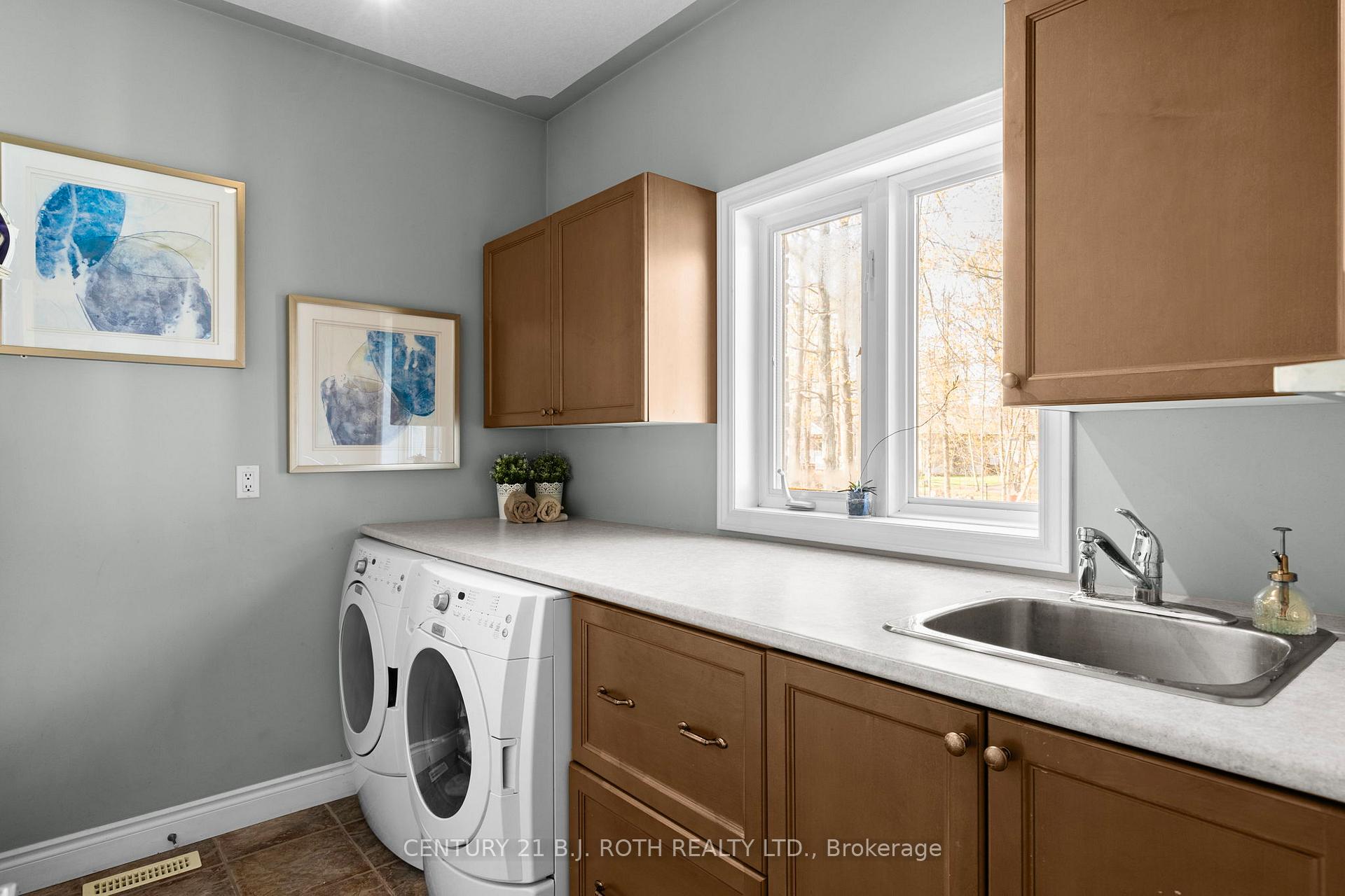 6 Hemlock Crescent