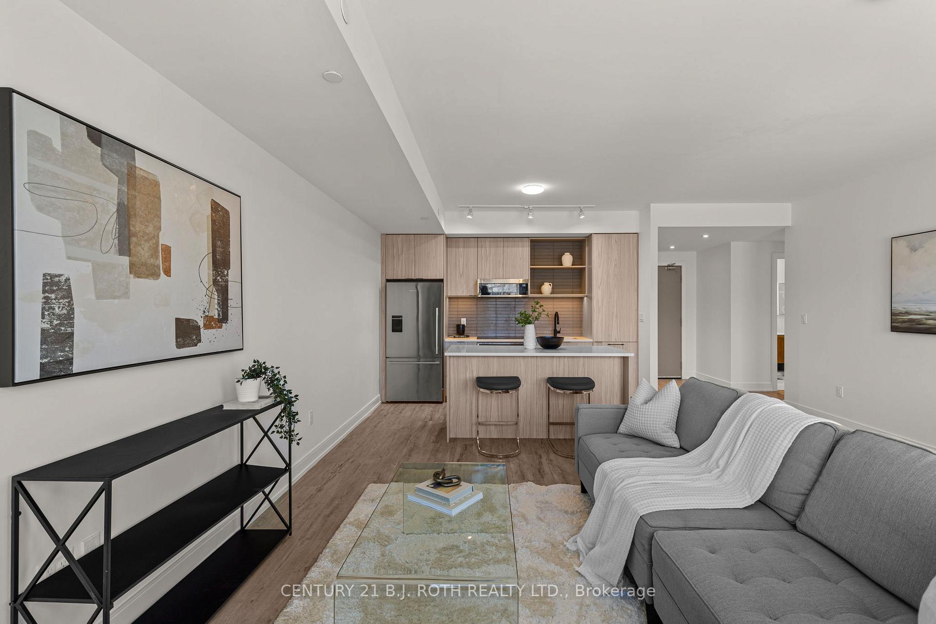 185 dunlop Street E 715