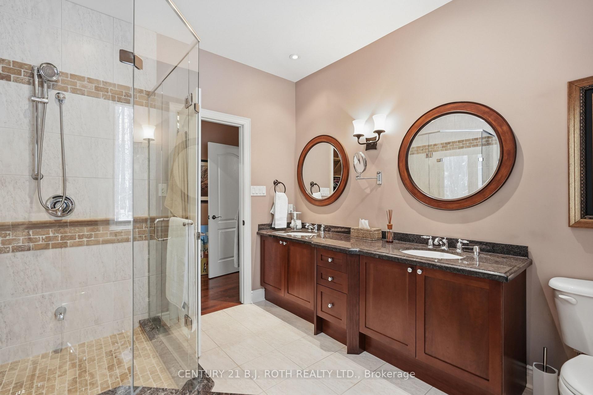 6 Lloyd Cook Drive E