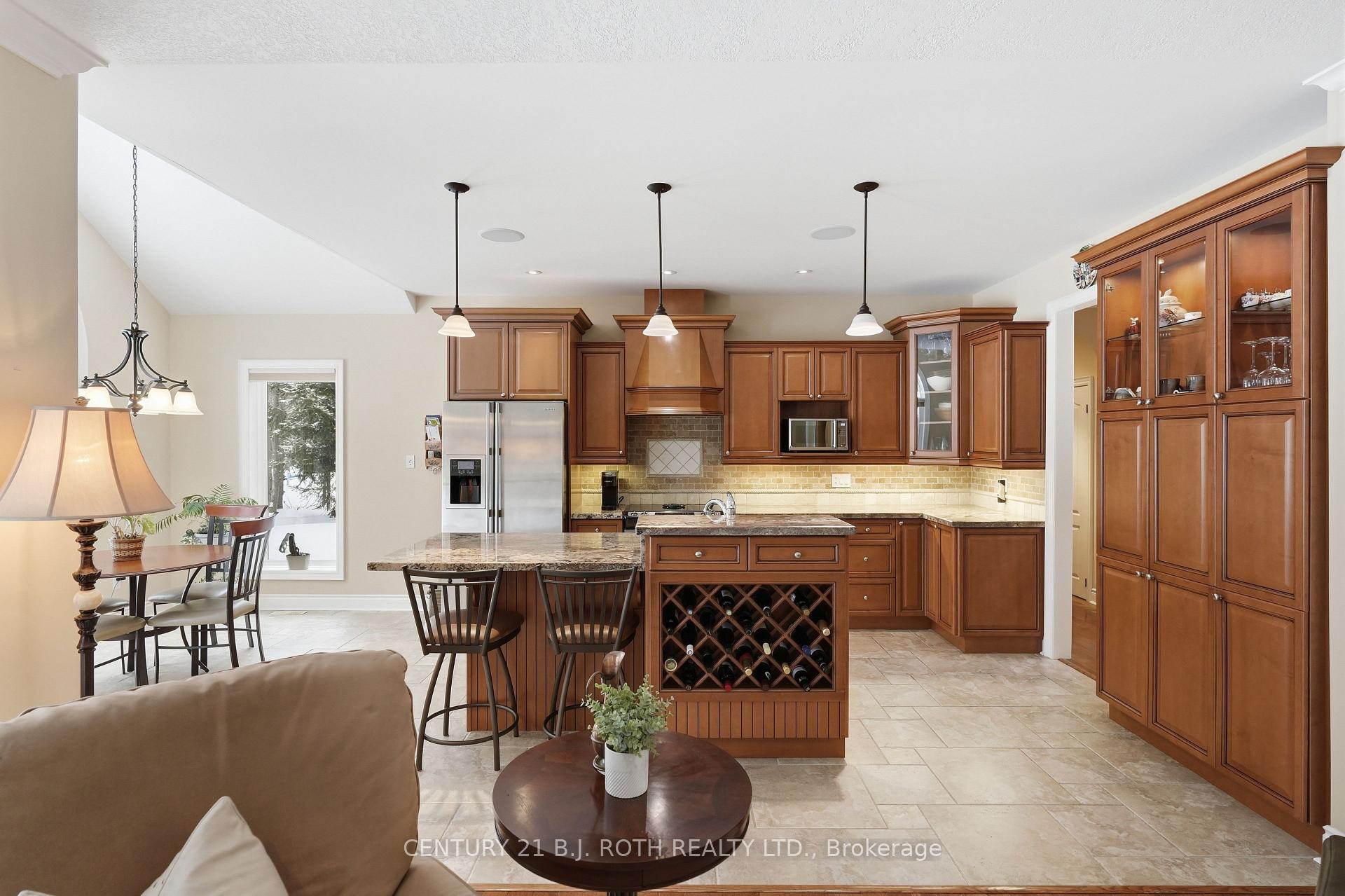 6 Lloyd Cook Drive E