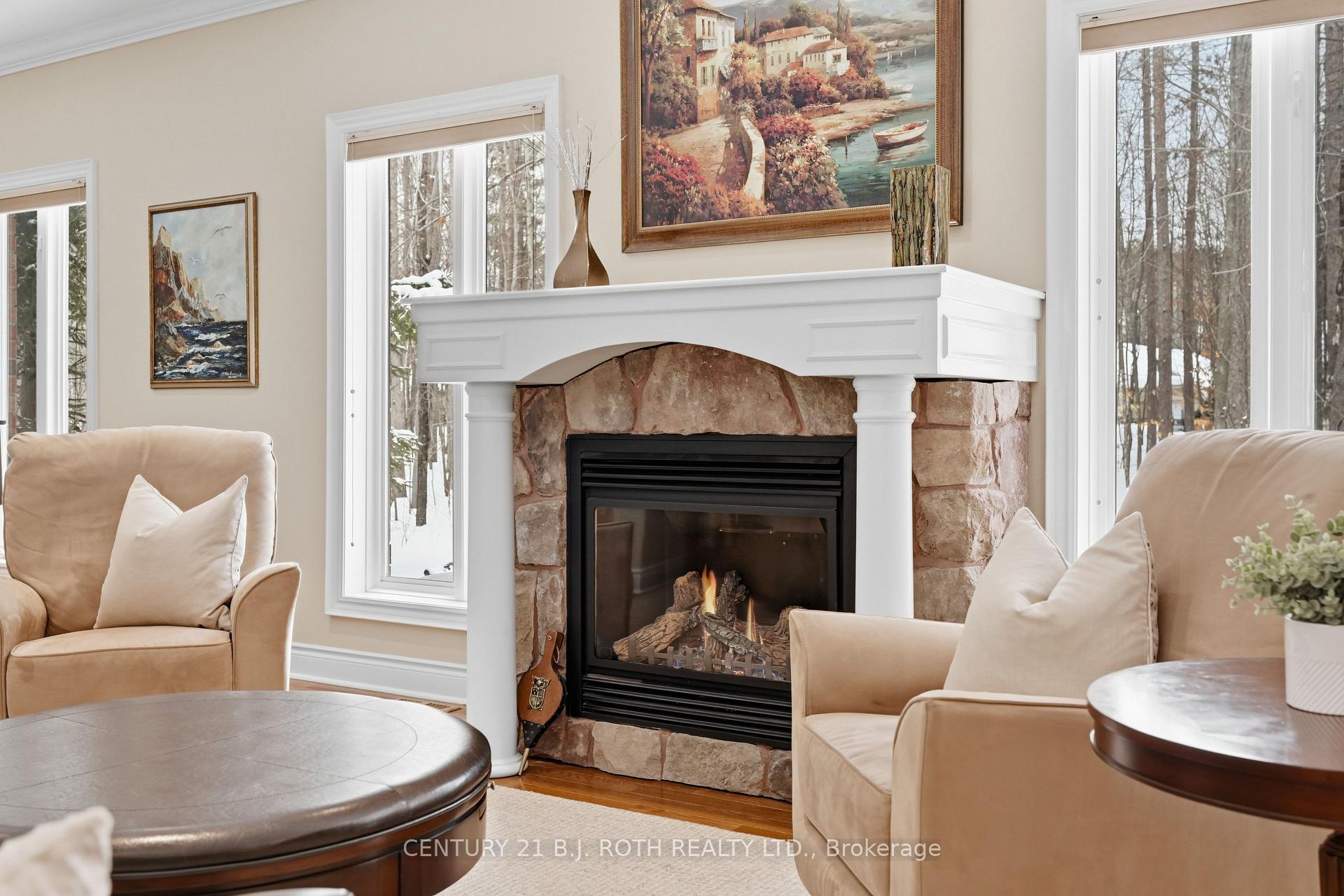 6 Lloyd Cook Drive E