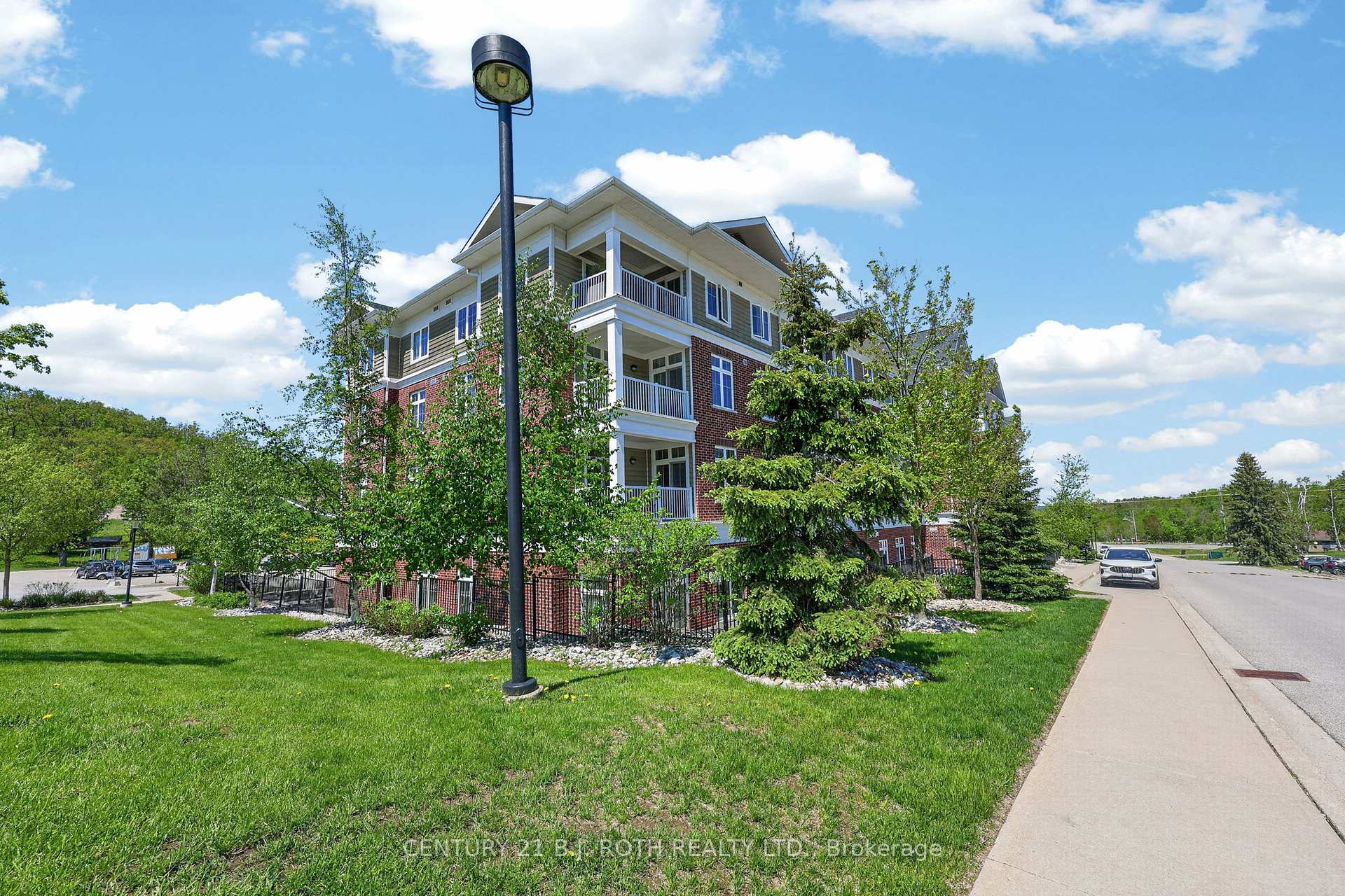 40 Horseshoe Boulevard 310
