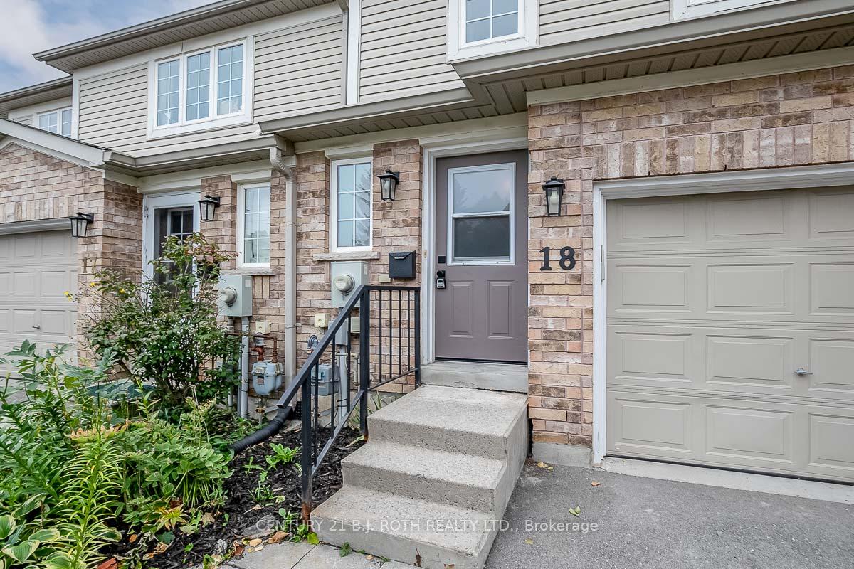 430 Mapleview Drive E 18