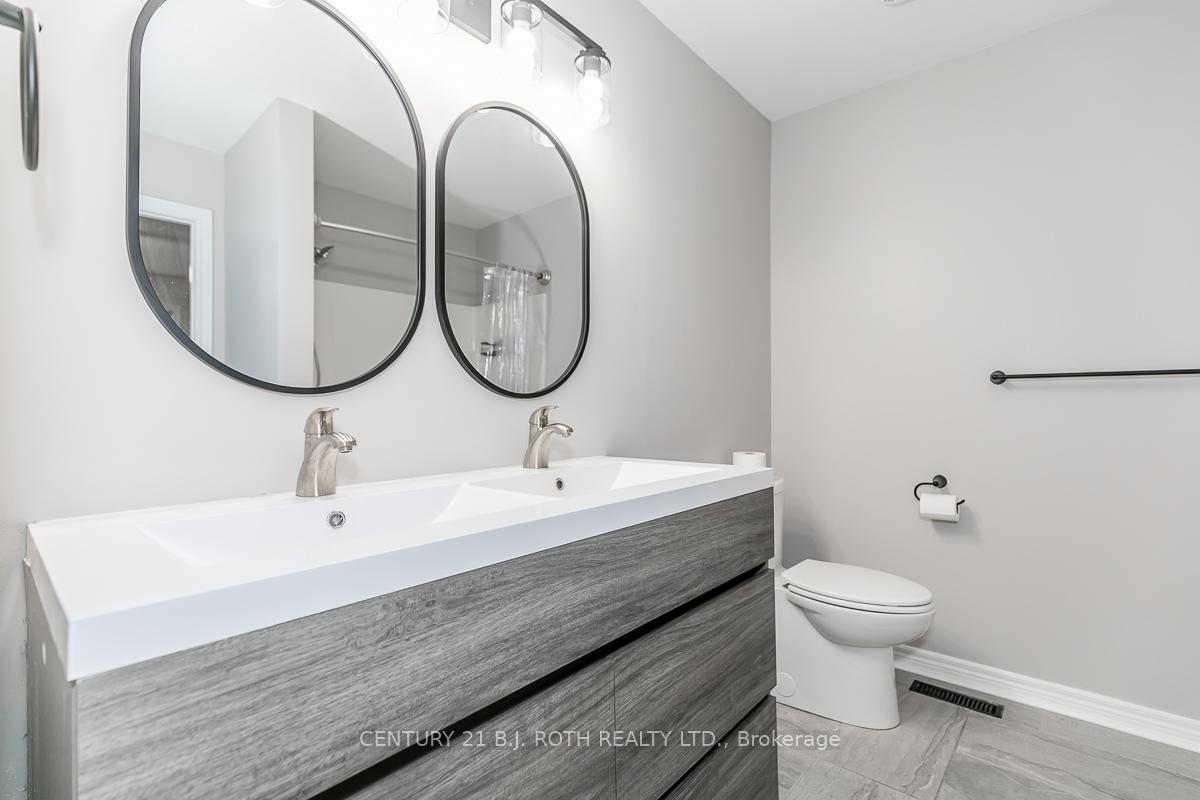 430 Mapleview Drive E 18