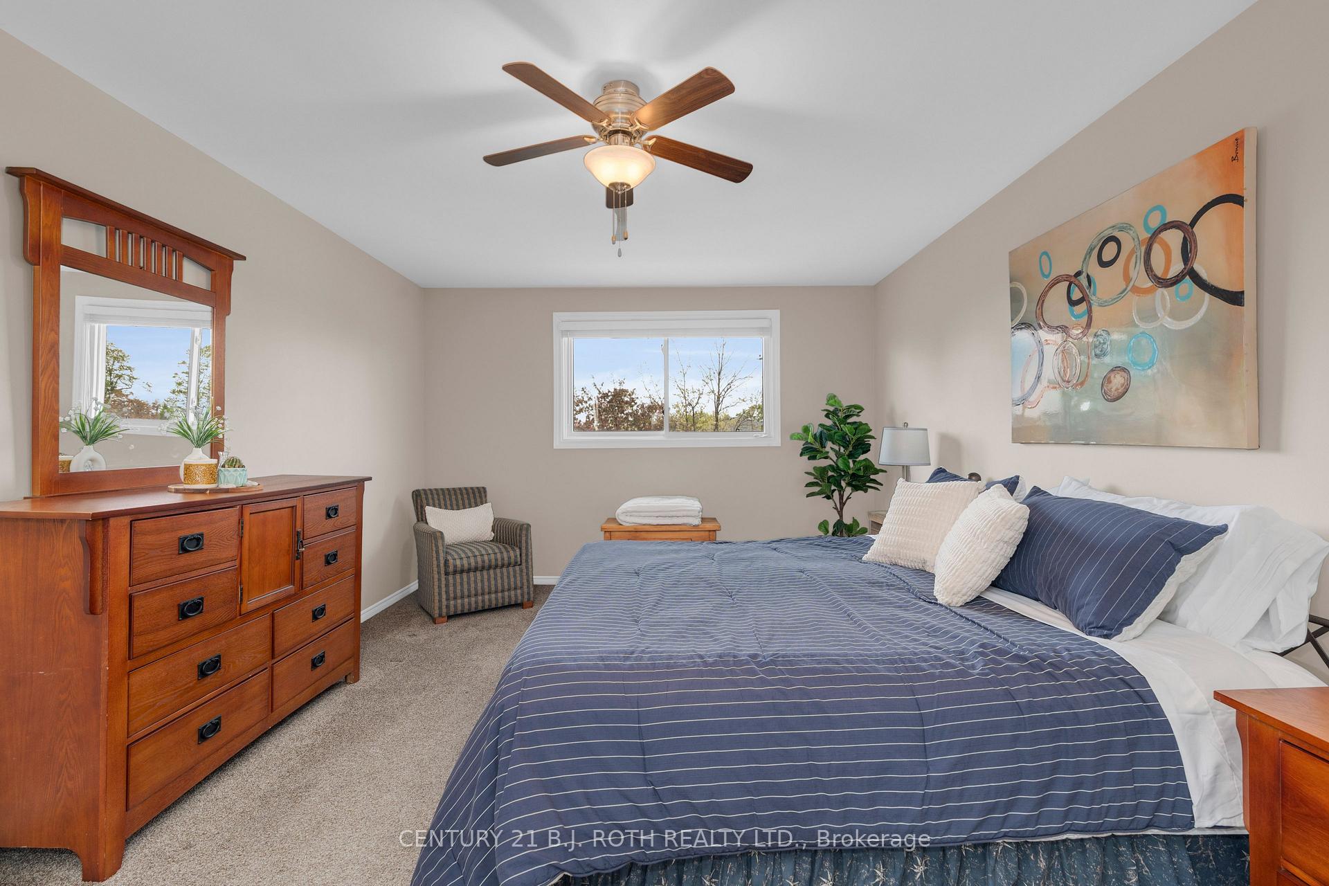 37 Laurentian Lane