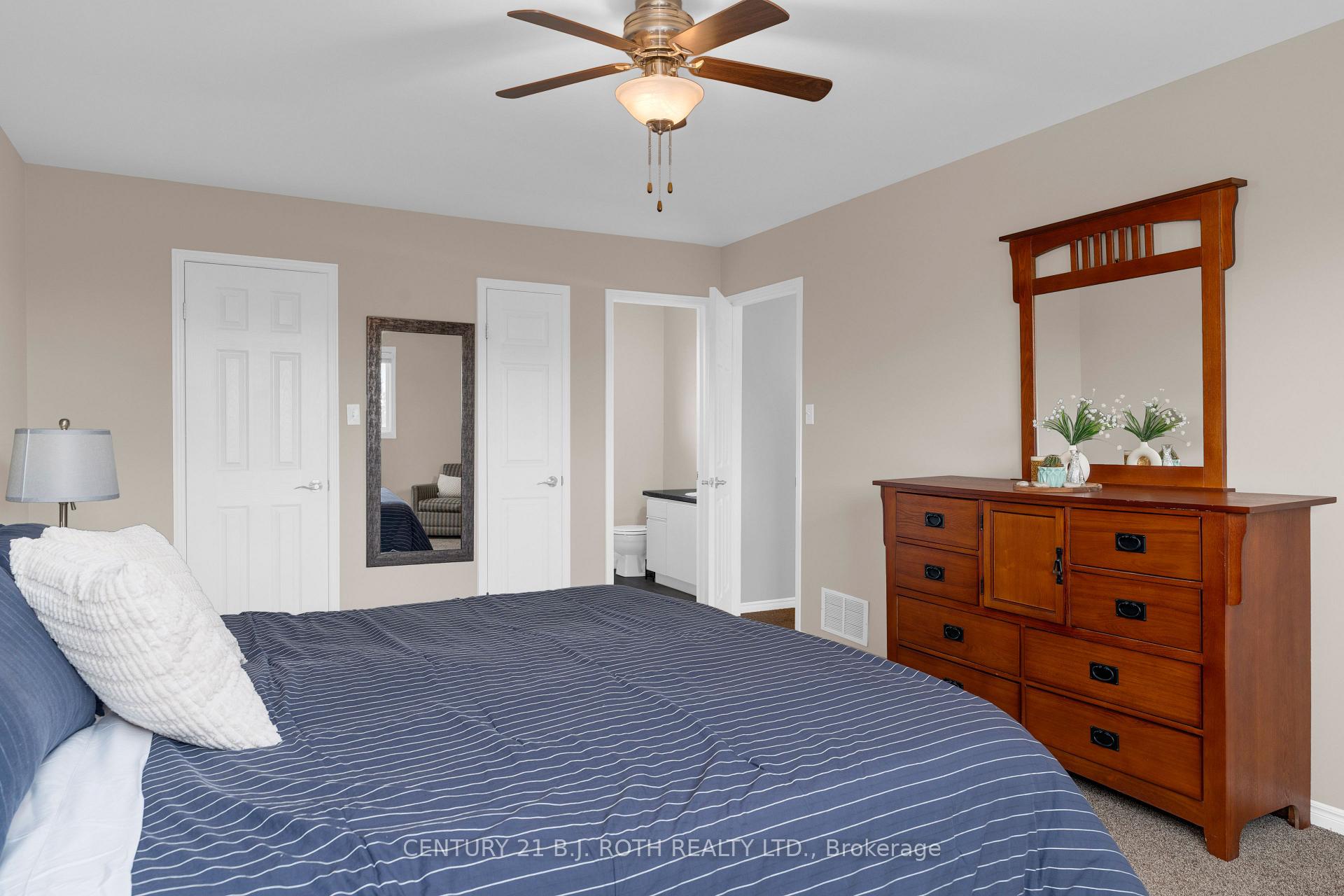 37 Laurentian Lane