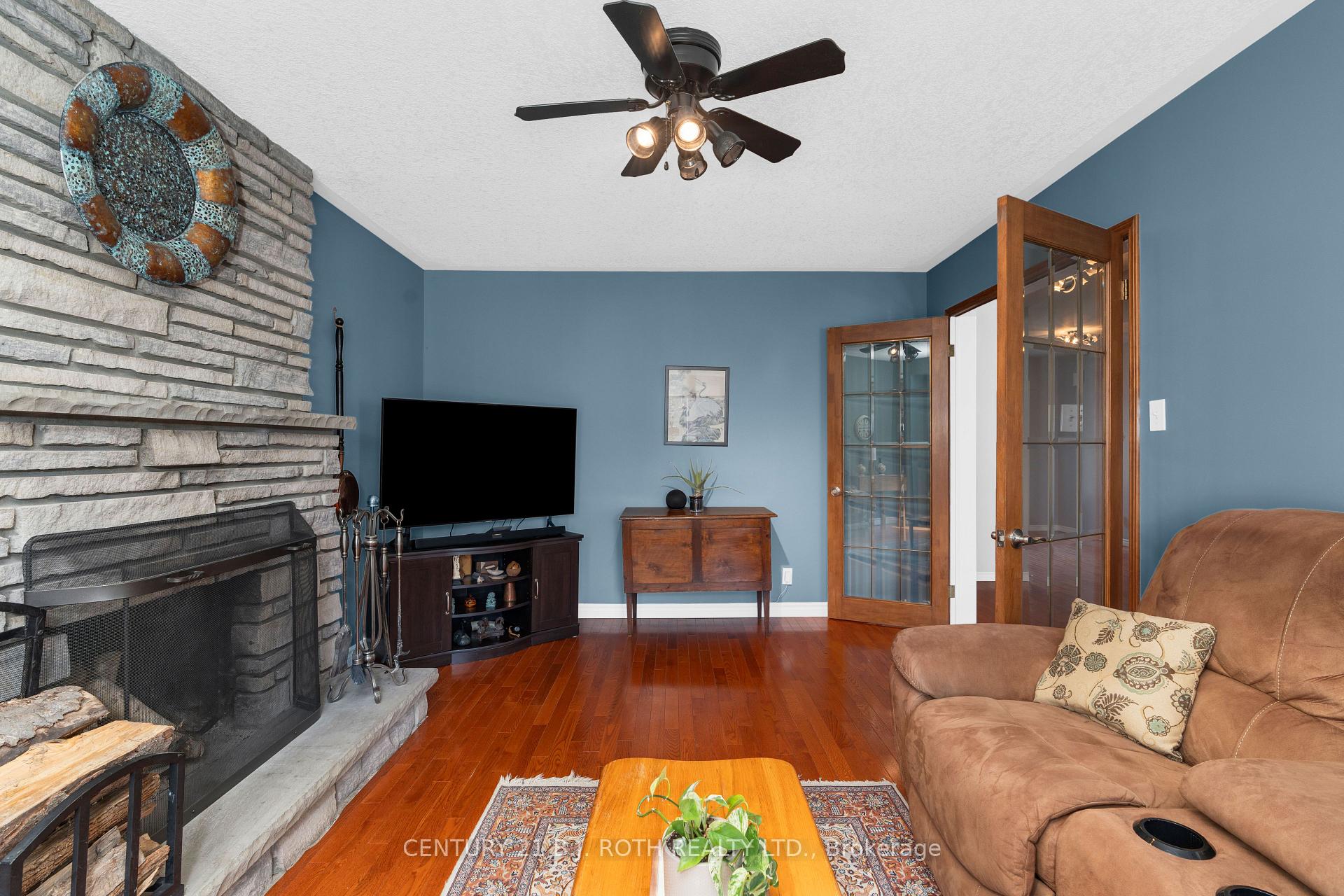 37 Laurentian Lane
