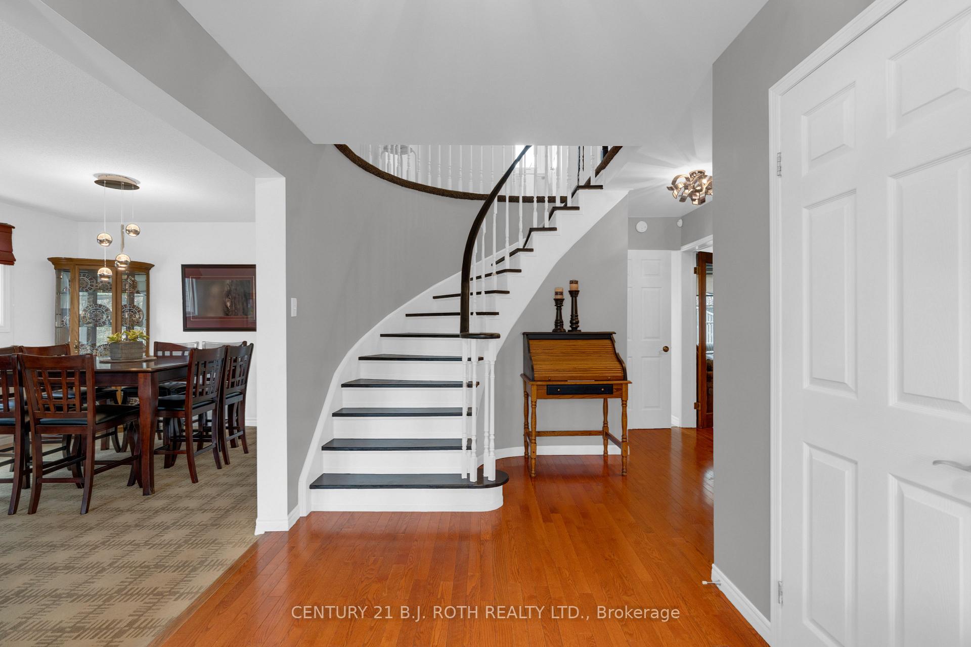 37 Laurentian Lane